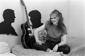 Kirsty MacColl